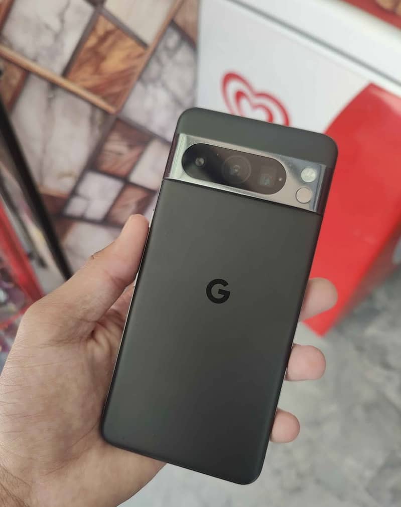 Google Pixel 8 Pro 1