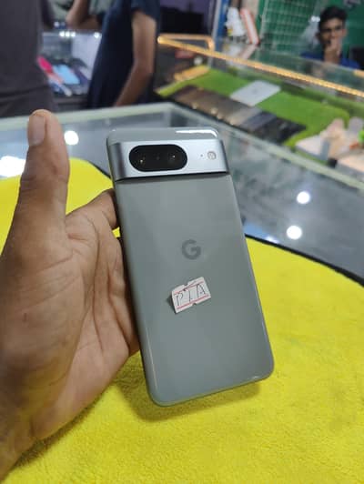 Google Pixel 8