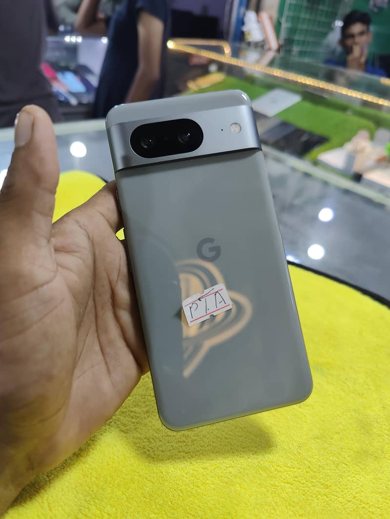 Google Pixel 8 1