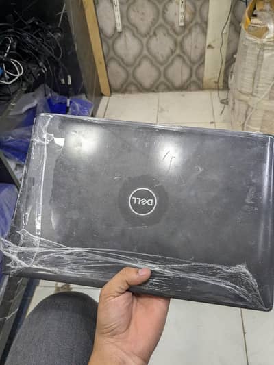 i3 8 generation 4gb ram or 120 gb SSD 10/9.5