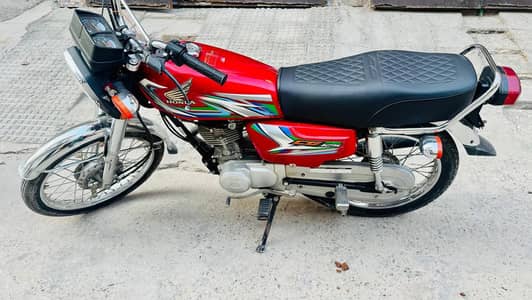 125 for sale urgent base. . . over all ok. . 160000 demand