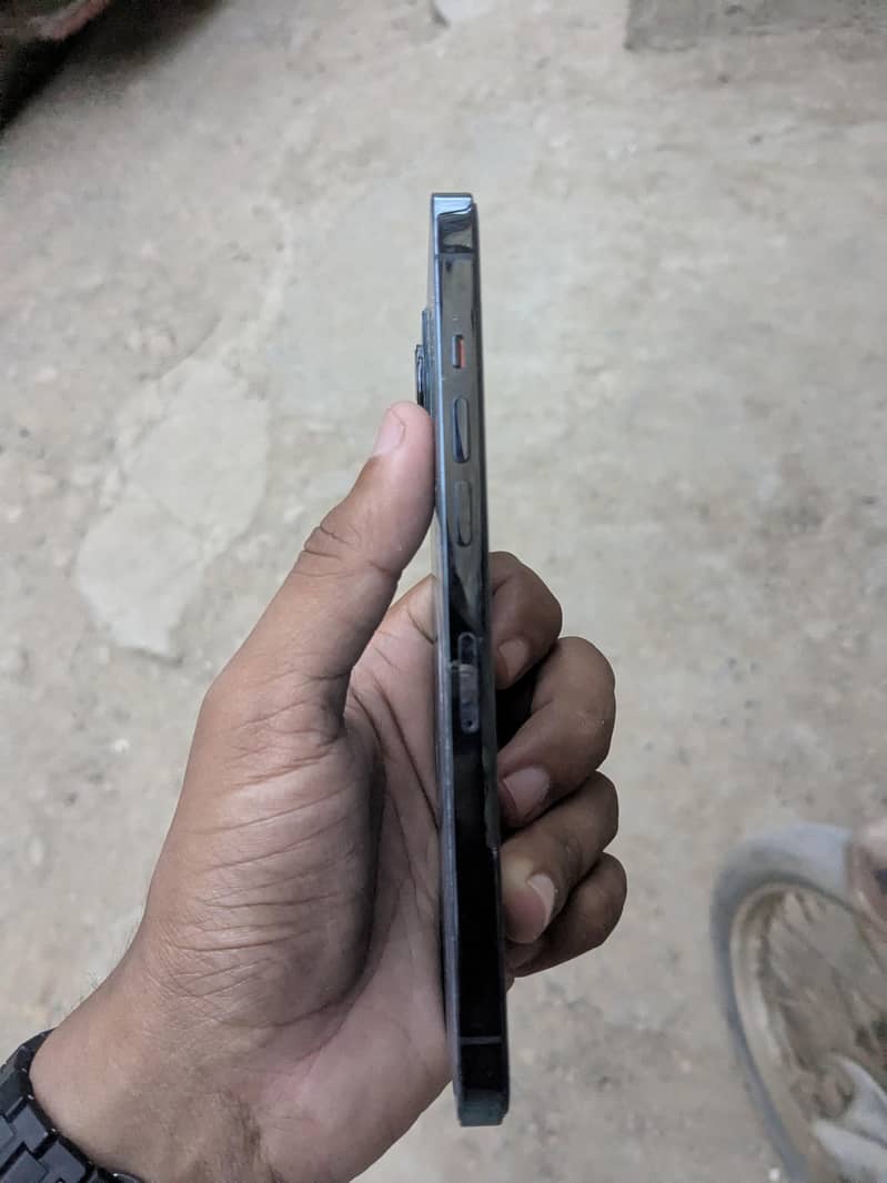 IPHONE 12 PRO MAX 1