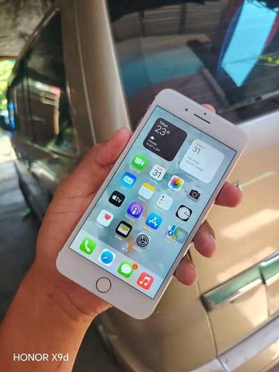 Iphone 8plus pta approved 256gb My Whatsapp number 0309-37-13_656