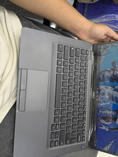 i3 8 generation 4gb ram or 120 gb 128 SSD 10/9.5