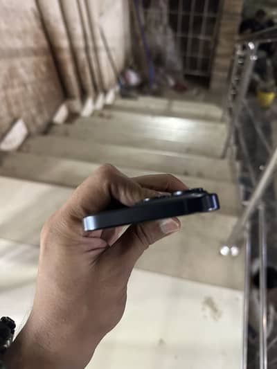 Apple iPhone 15 Pro