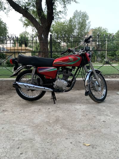 Honda 125 Good condition 2013 model 2019 #no Engine ma rad ki awaz ha