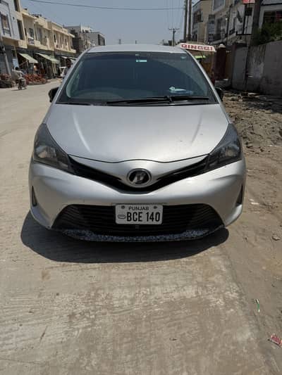 Toyota Vitz 2014
