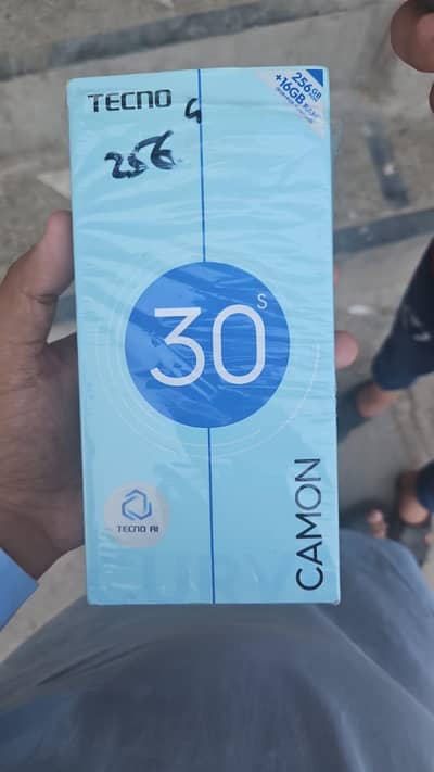 Tecno CAMON 30S
