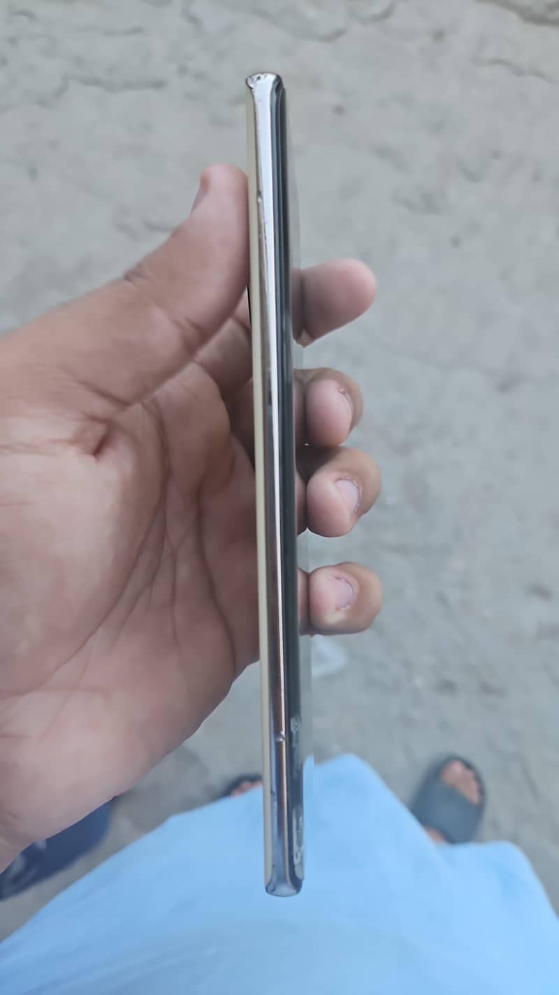 Tecno CAMON 30S 4