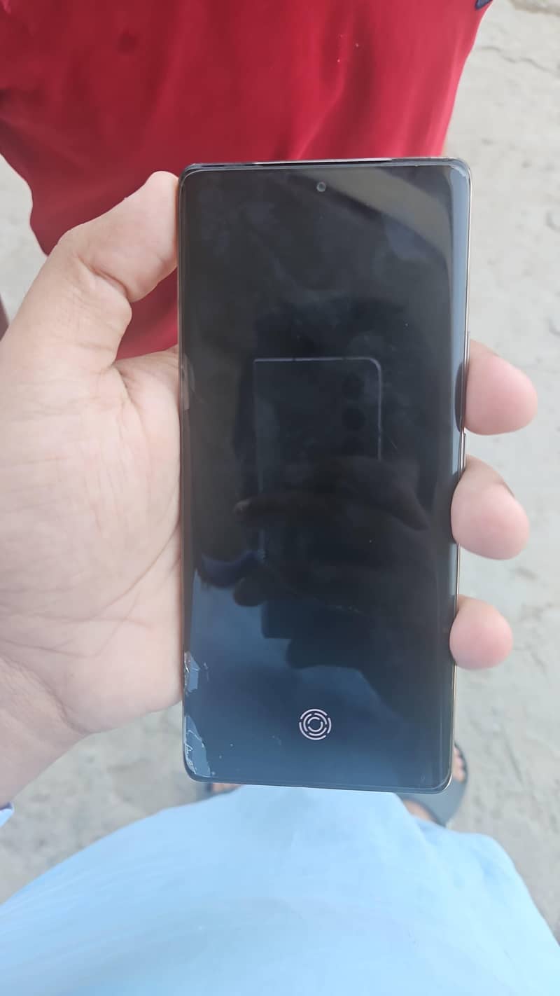 Tecno CAMON 30S 5