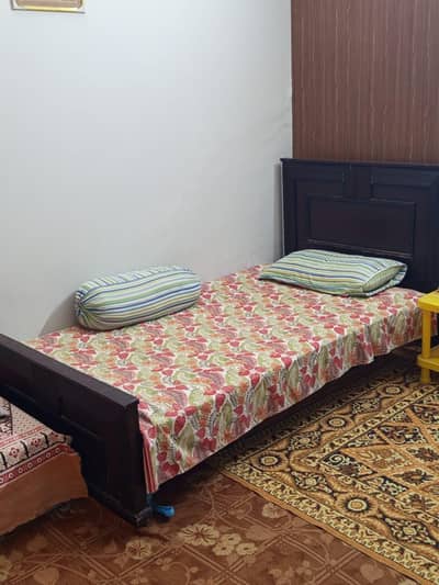 Single Wood Bed Heavy Duty wooden structure