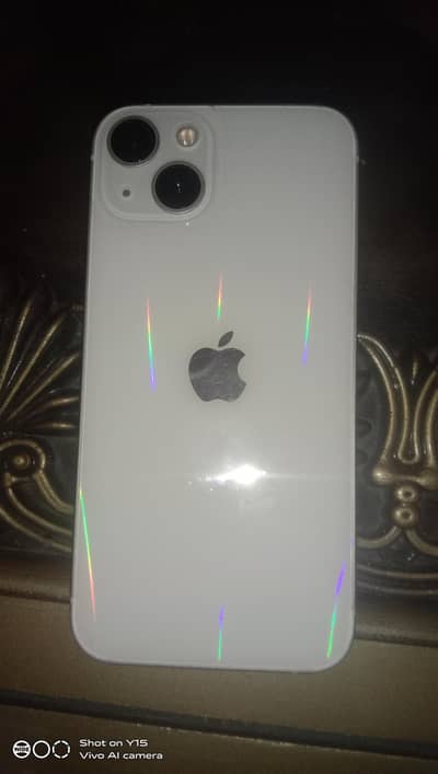 Apple iPhone 13