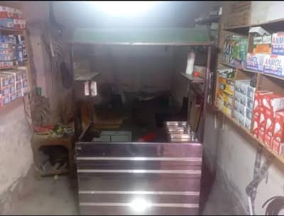 Chips counter Roll samose