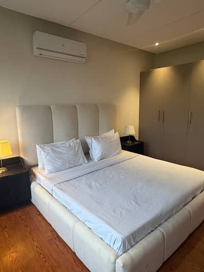 2 Bedrooms Luxury Furnished Apartment is Available For Rent in Bahria Town Lahore