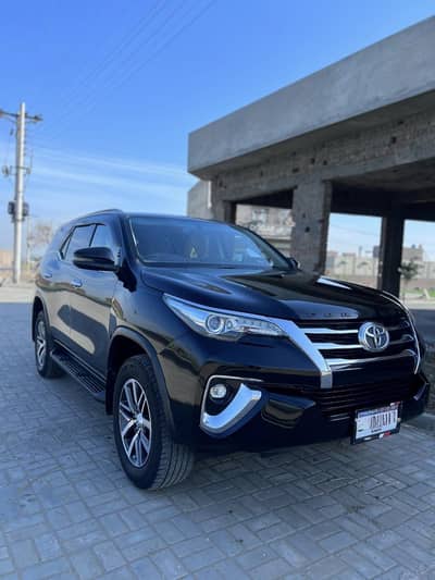 Toyota Fortuner V 2020