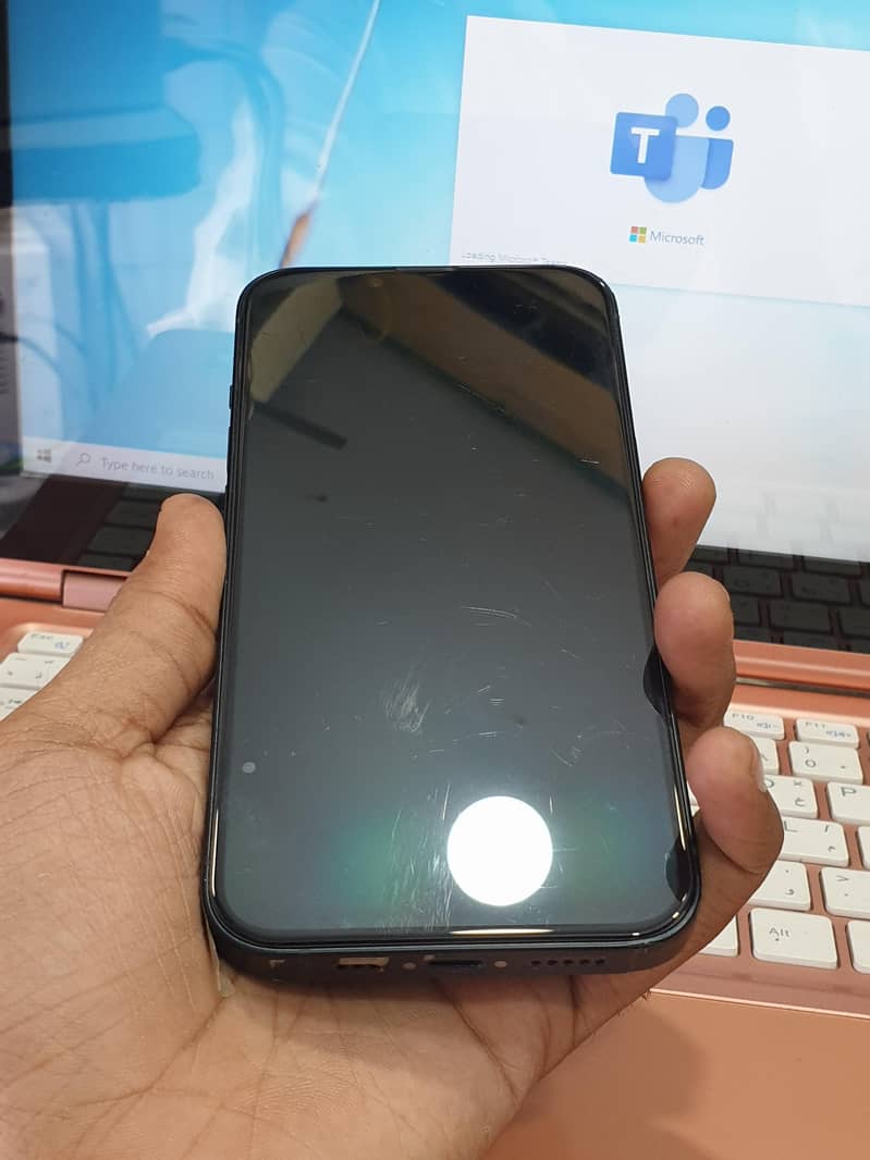 Apple iPhone 14 6