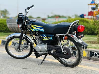 Honda CG 125 2025