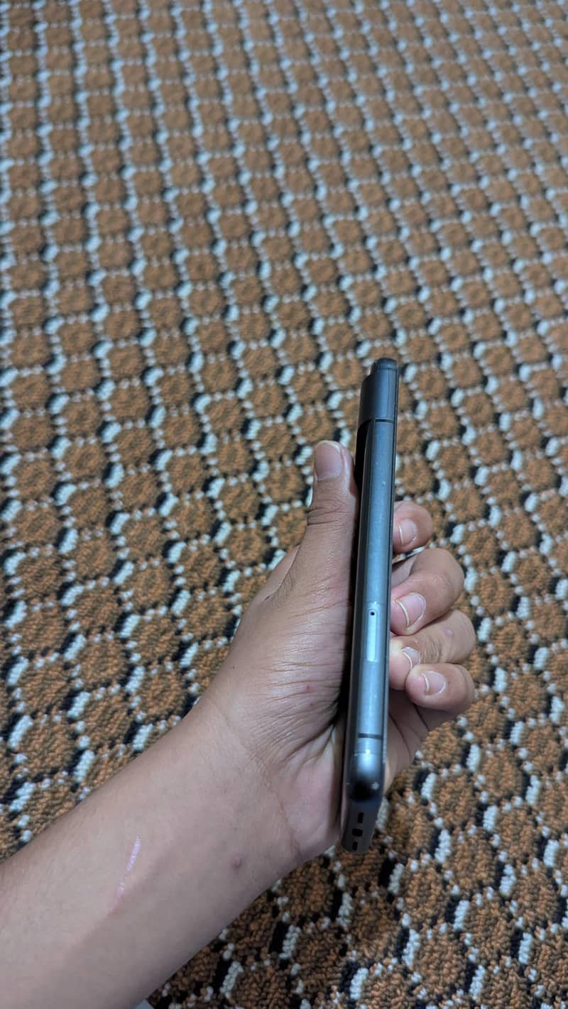 Google Pixel 8 7