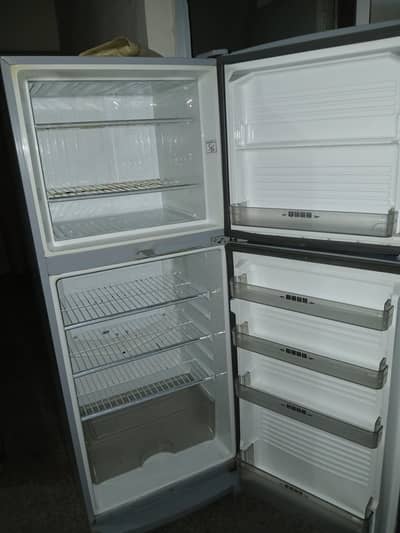 dawlance 12 cft fridge