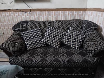 7-Seater Sofa Set for Sale – Excellent Condition