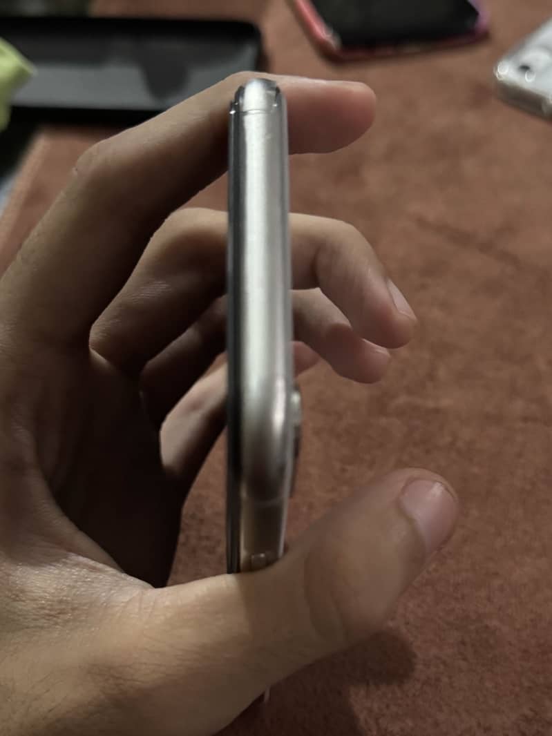 Apple iPhone X 2