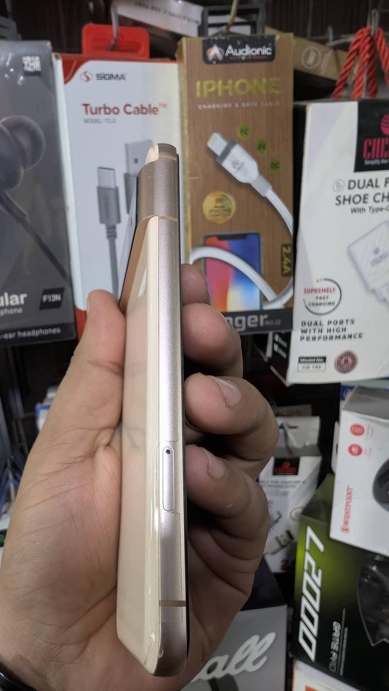 Google Pixel 8 1