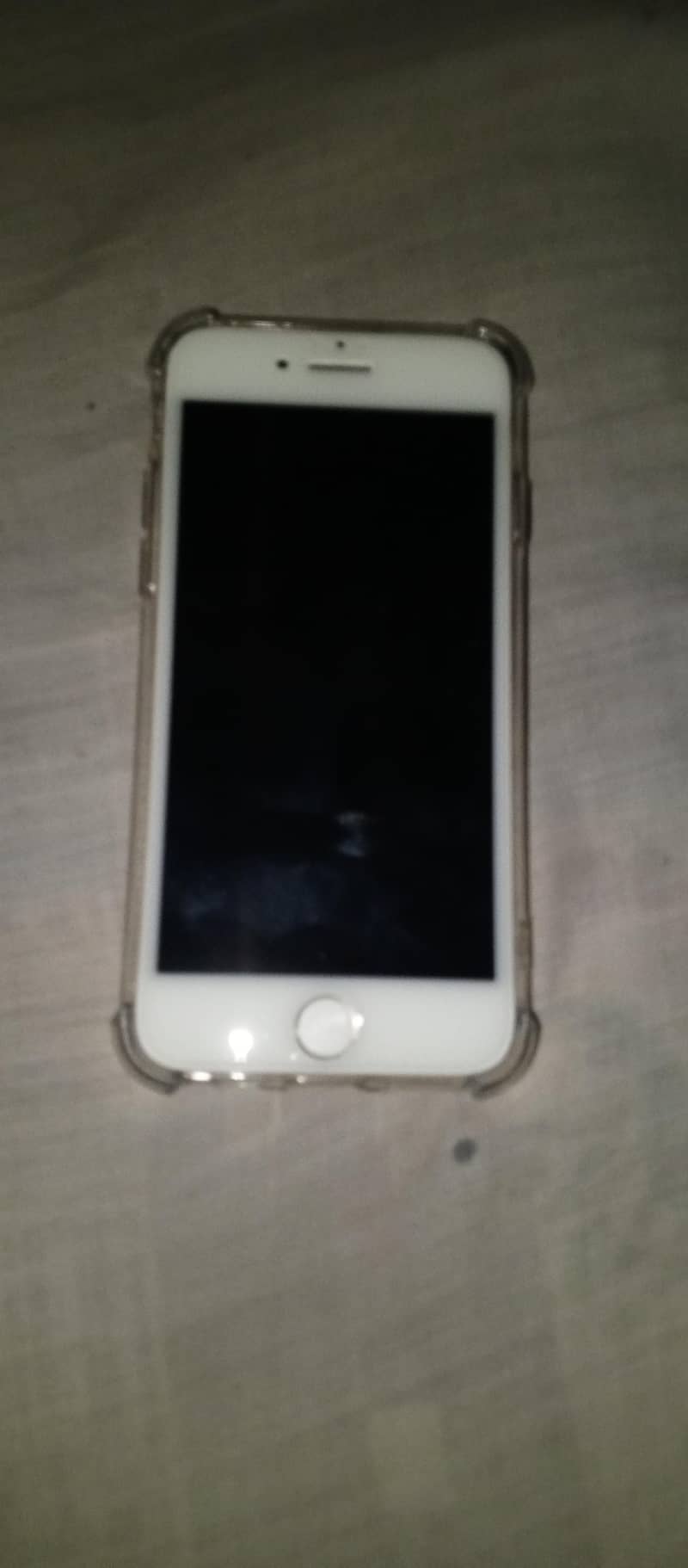 Apple iPhone 7 0