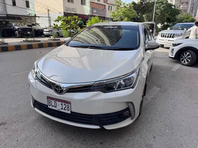 Toyota Corolla GLI 2017 1.3