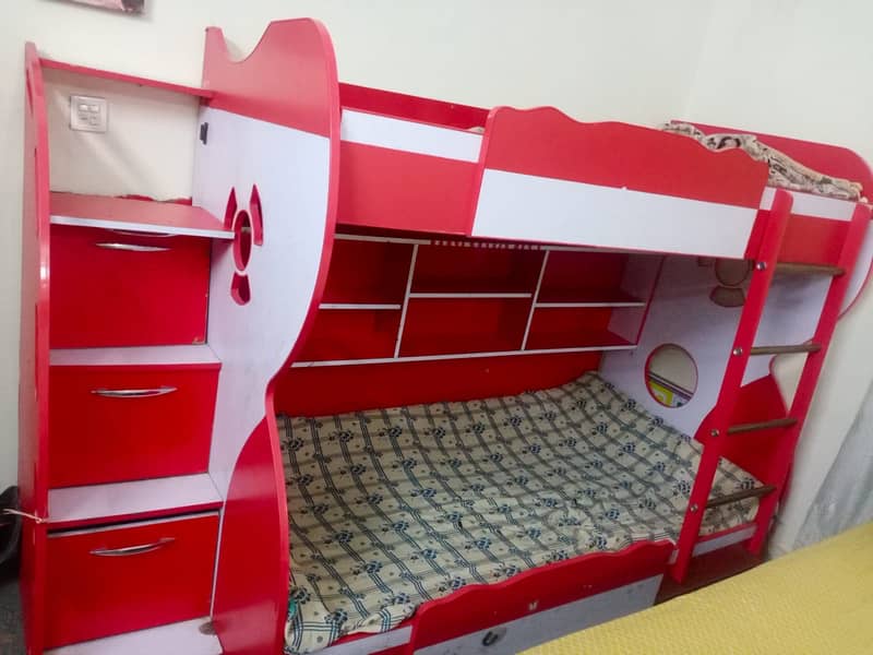 Bunker Bed 1