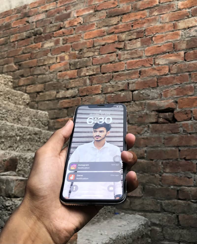 Apple iPhone X 1