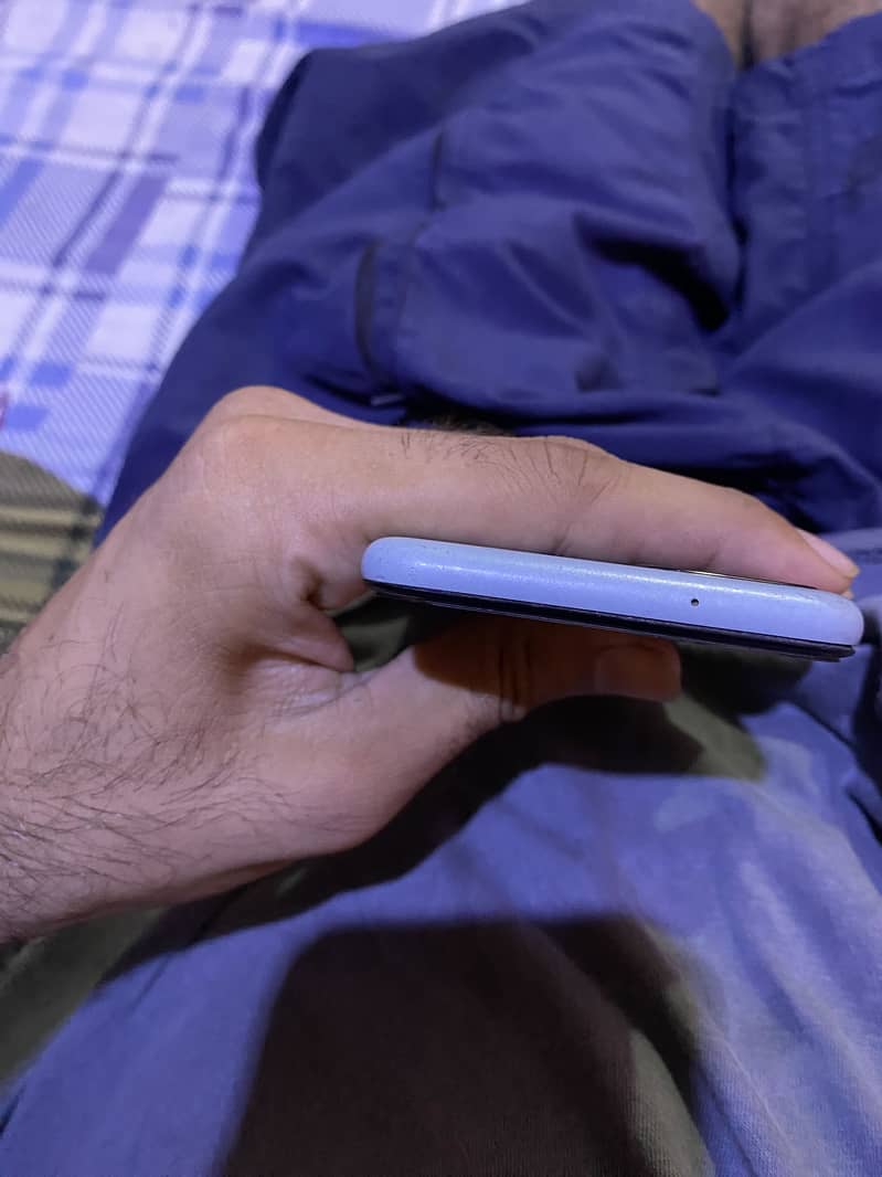 Google Pixel 5 4