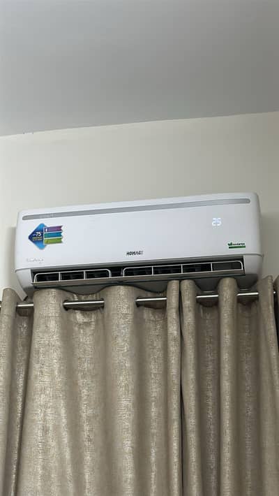 AC 1 TON HOMAGE SPLIT INVERTER FOR SALE URGENT