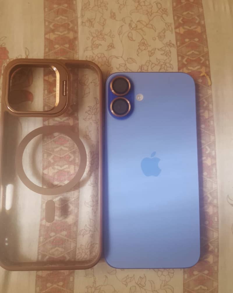 Apple iPhone 16 Plus 1