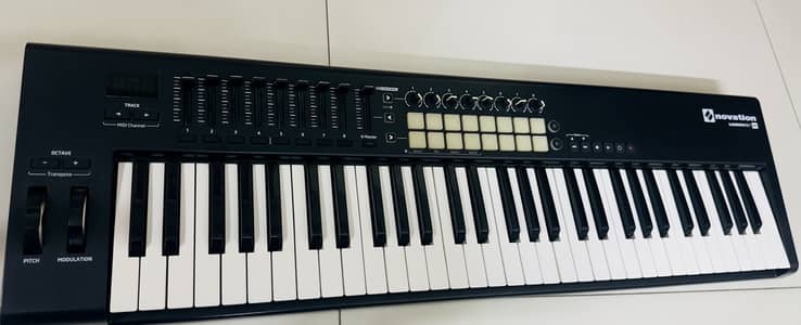 Novation Launchkey 61 MK2