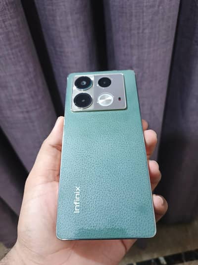 Infinix Note 40