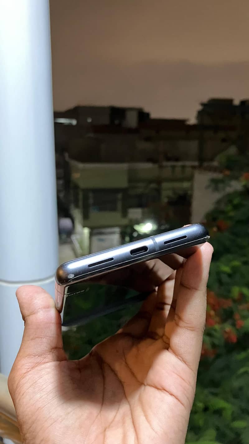 Google Pixel 7 5