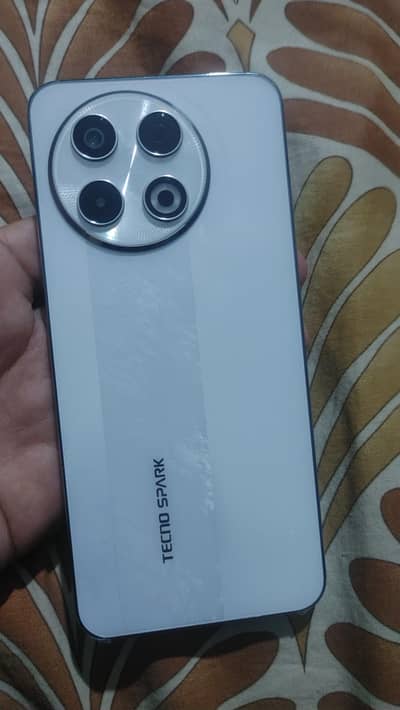 Tecno SPARK 30 Pro