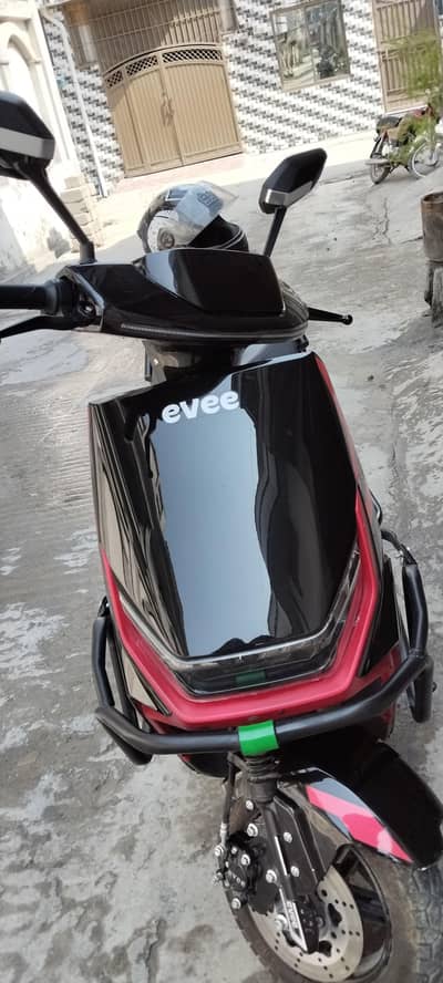 gen z with safty frame . . compny fitted 1 lakh 70