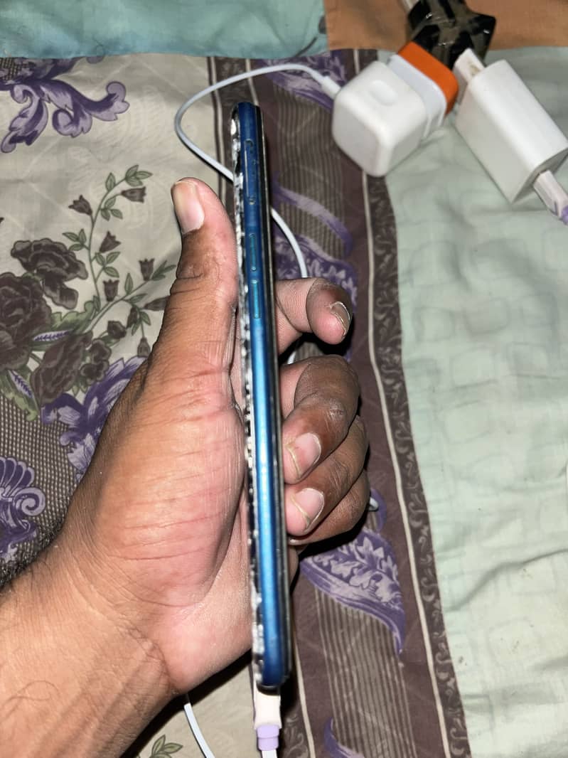 OPPO A5s 4