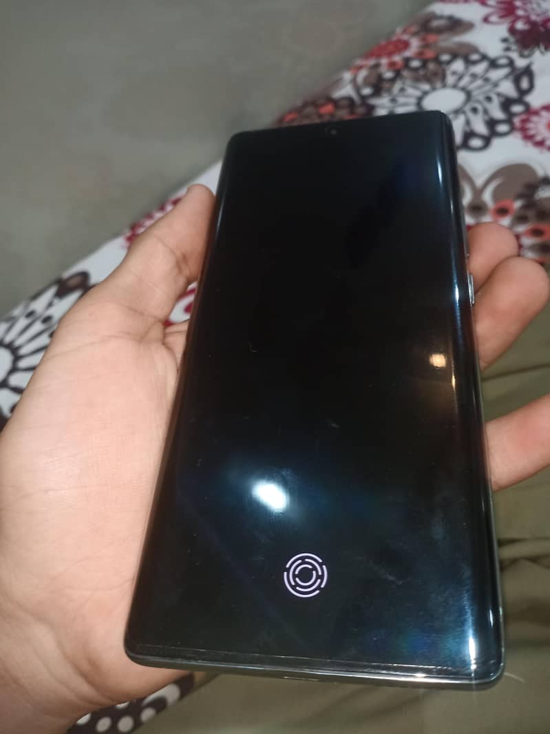 Tecno Spark 20 Pro Plus 8