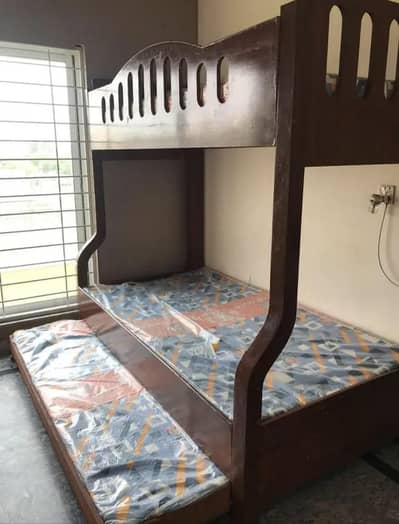bunker bed wooden