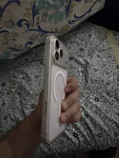 Apple iPhone 17 Pro Max jv