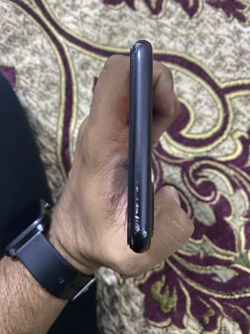Apple iPhone 7 Plus 2