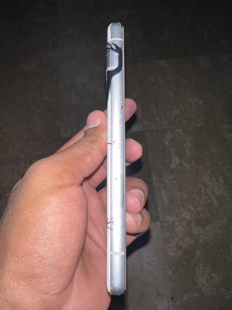 Google Pixel 7a 3