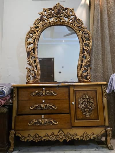 Pure wooden bed dressing table