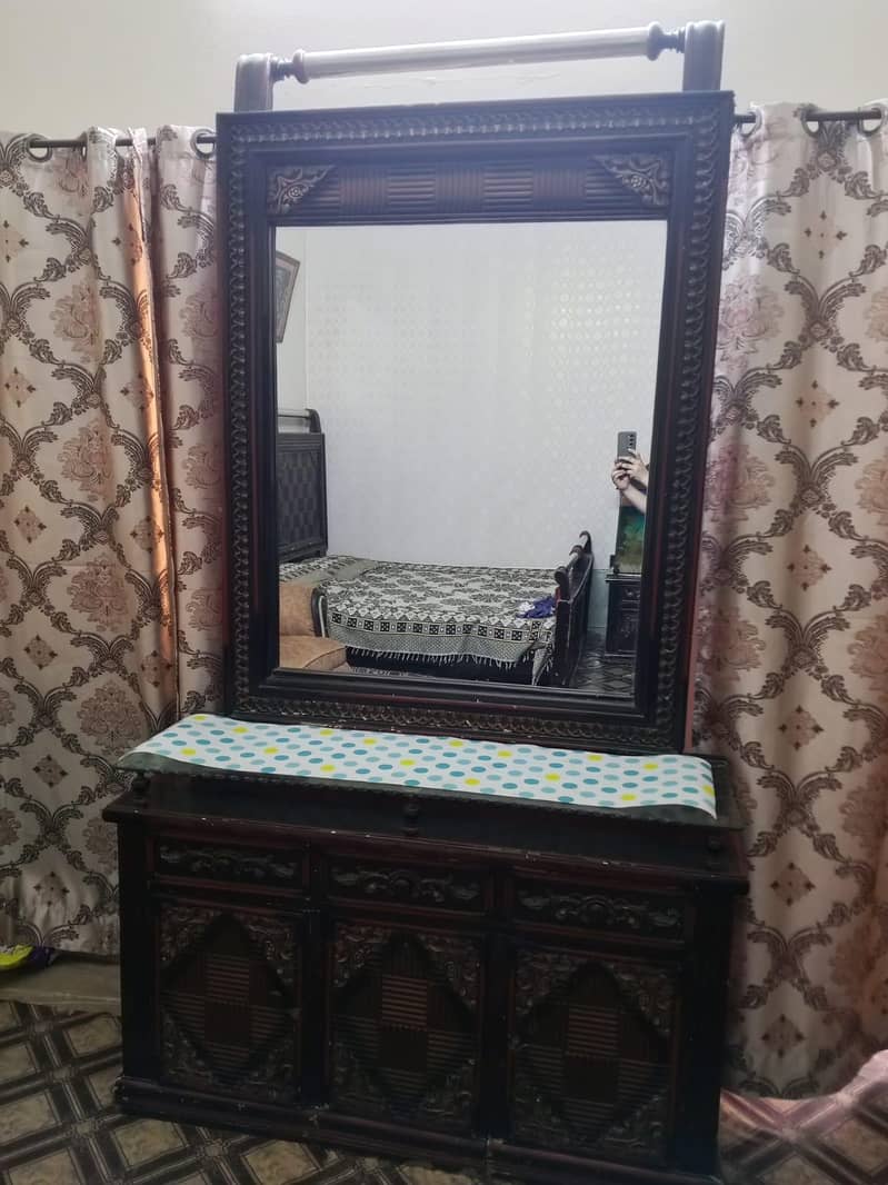 Bed and Dressing 3