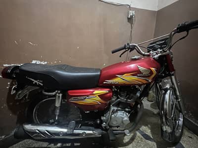 Honda CD125 2020/21 model
