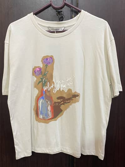 Original Outfitters Regular Fit Graphic and Embroidered T-Shirt + tag