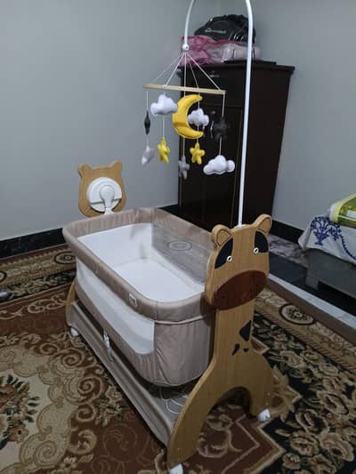 Baby automatic swing