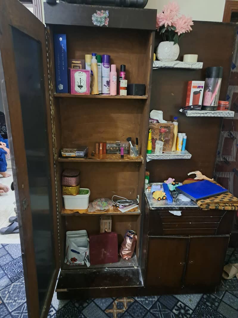 dressing table 1